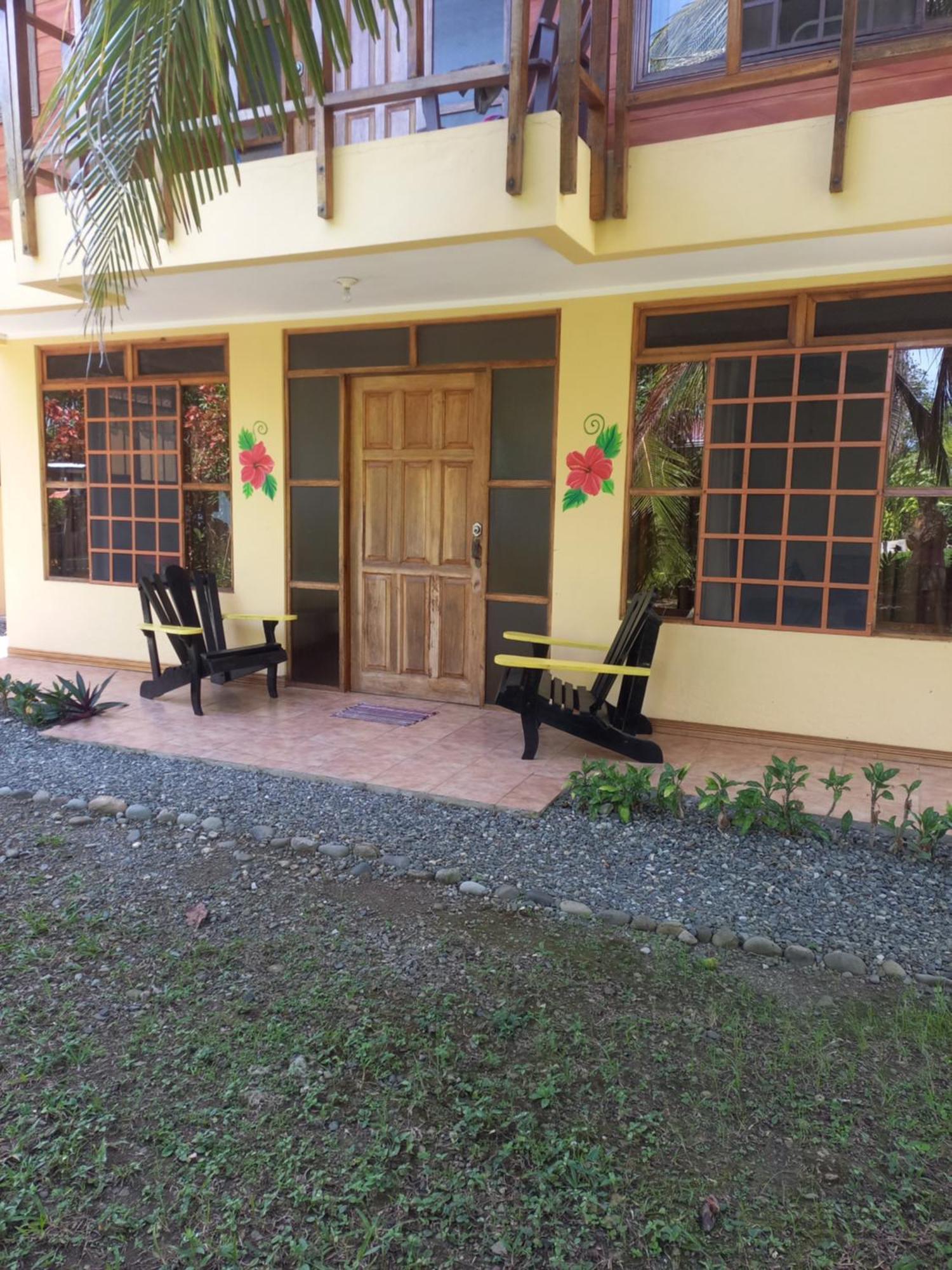 Aparthotel Babilonia Cahuita Esterno foto