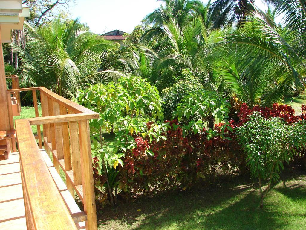 Aparthotel Babilonia Cahuita Esterno foto