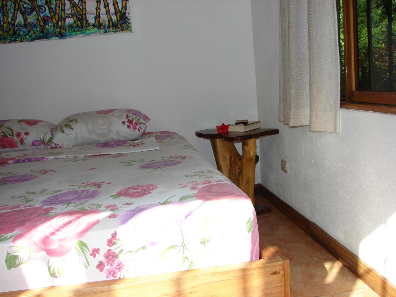 Aparthotel Babilonia Cahuita Esterno foto
