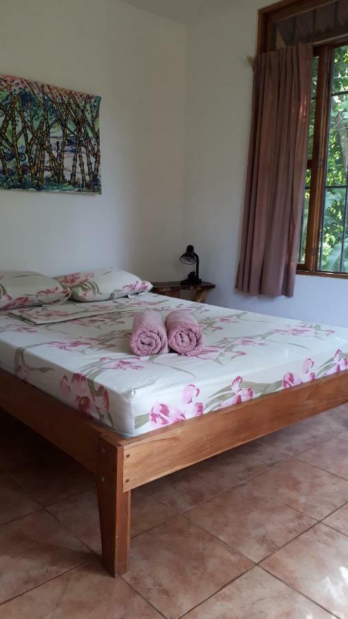 Aparthotel Babilonia Cahuita Esterno foto