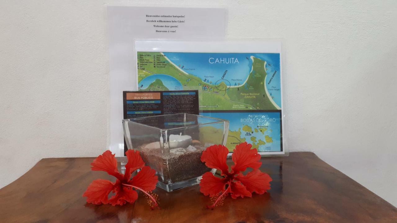 Aparthotel Babilonia Cahuita Esterno foto